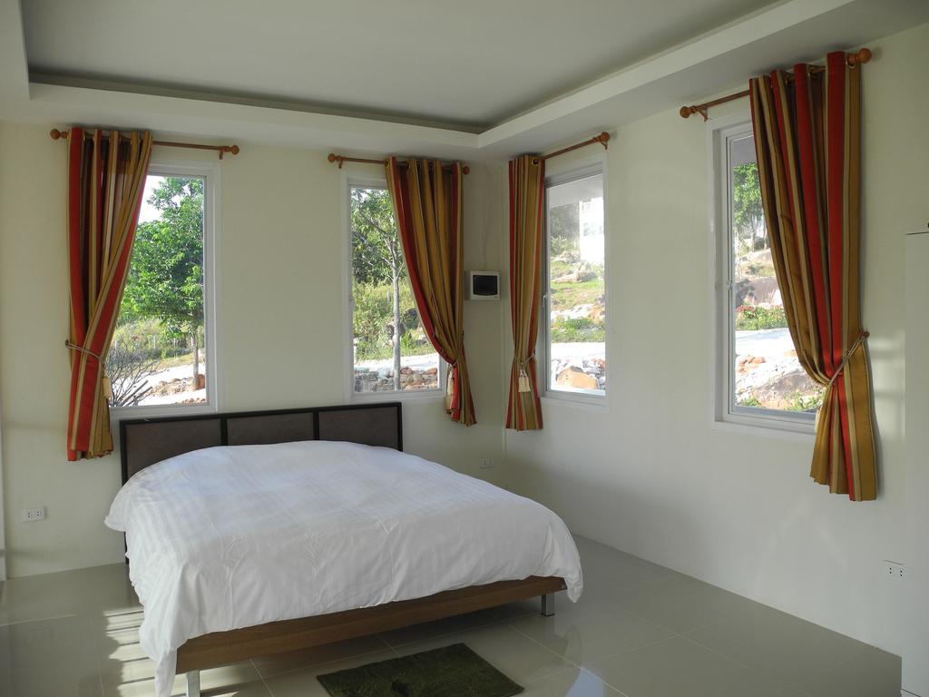 Wind Hills Hotel Nakhon Ratchasima Room photo